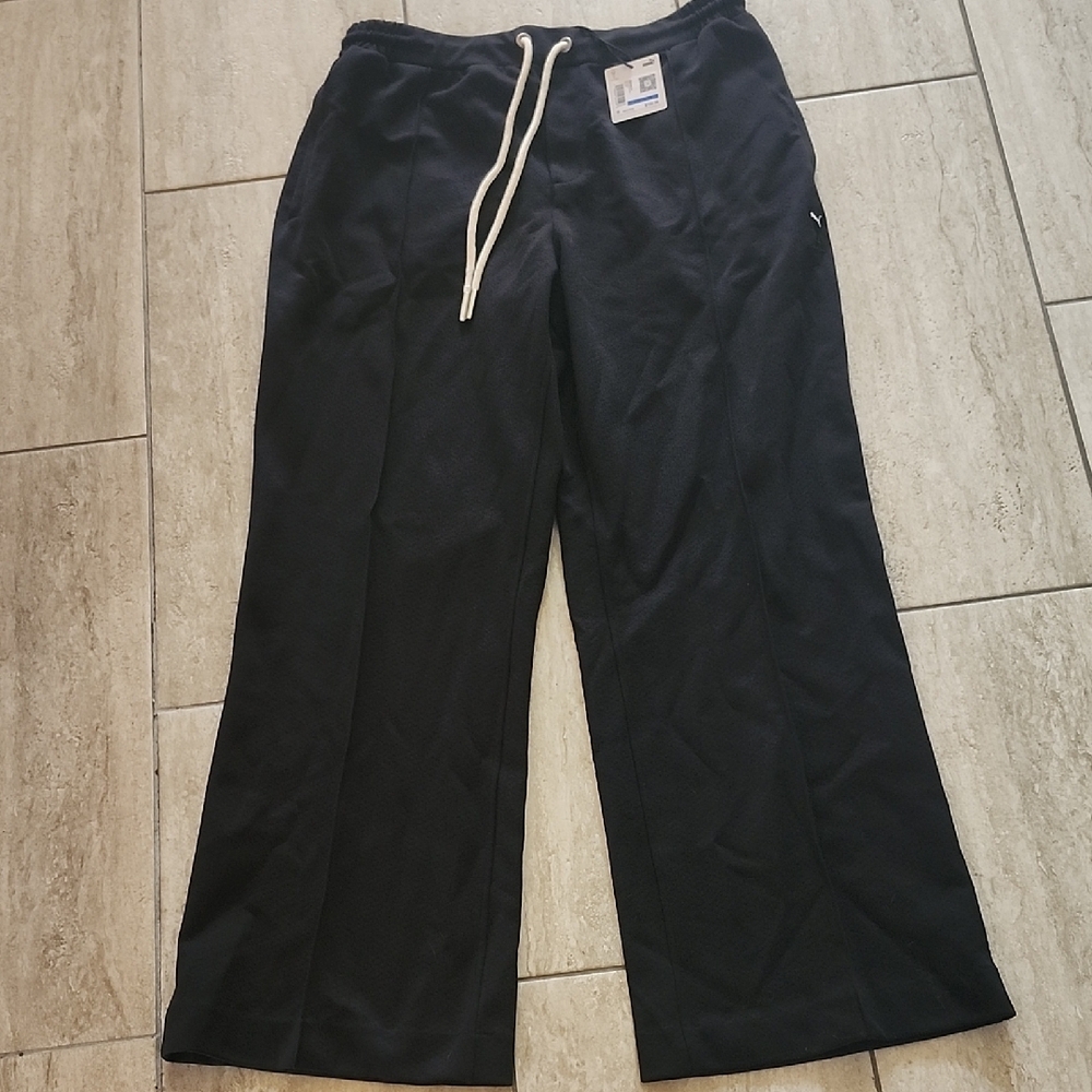 Men's Puma Black Sweatpants with Elastic Waistband